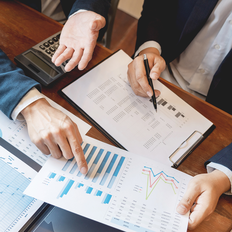 Three steps: cost comparison, quick sign-up, and start saving